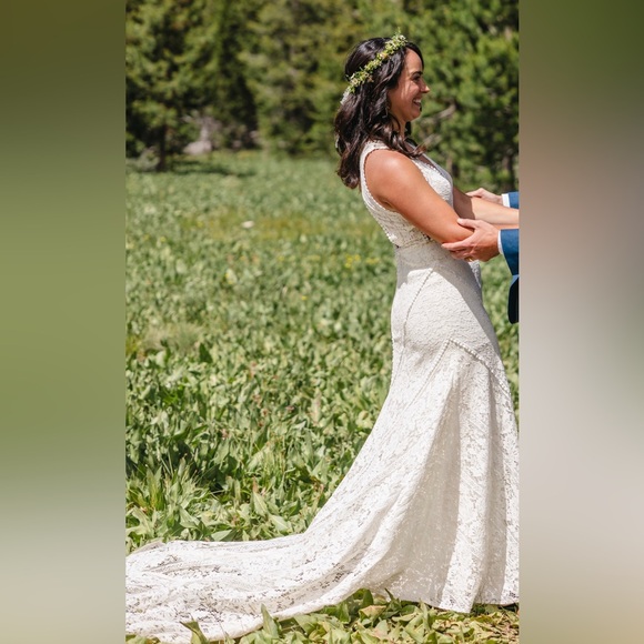 Rish Bridal Rio Wedding Dress - size 8 - Picture 2 of 12